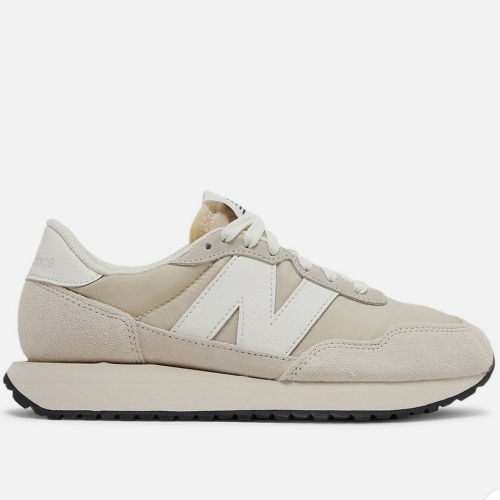 New Balance 237 Moonbeam Sneakers Sz 8.5